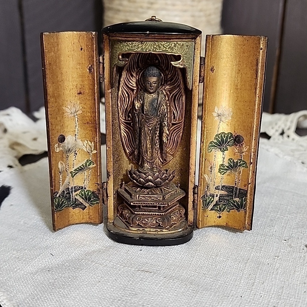 JAPANESE portable alter